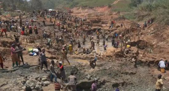 Gold Mine Collapse in CAR Africa; 100 Dead